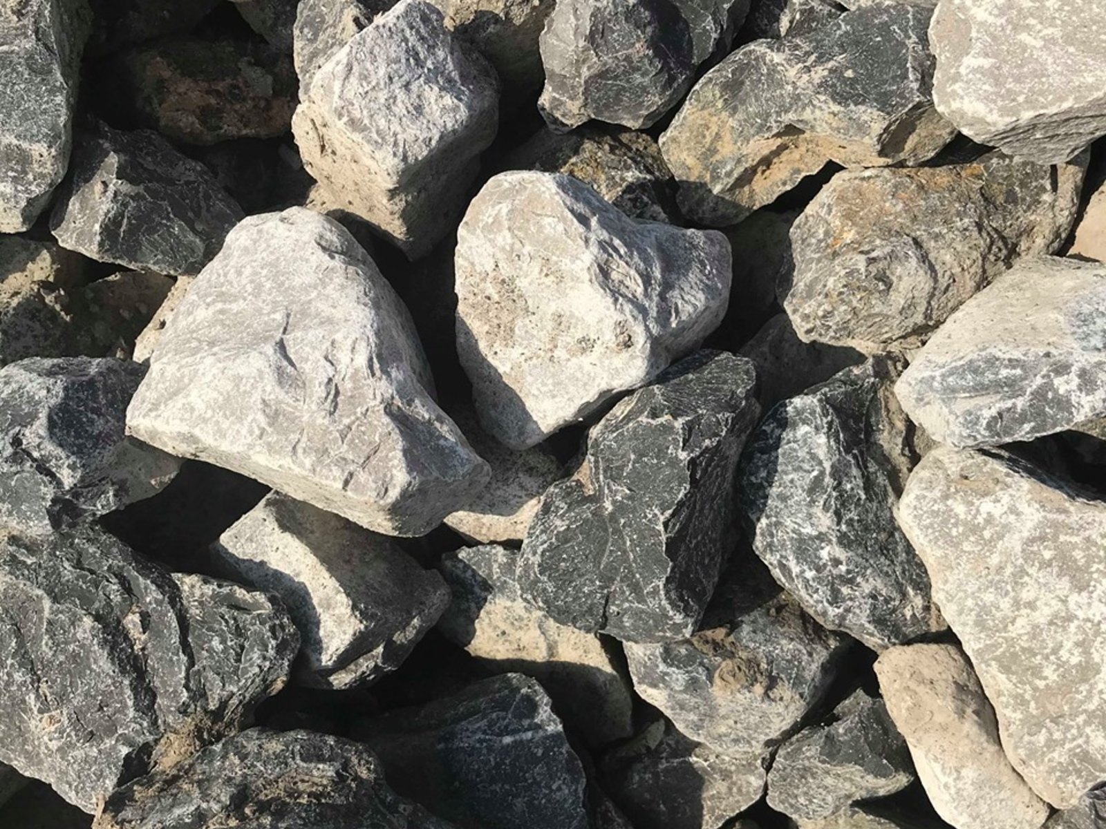 Kiezel kopen voor Tuin en Terras